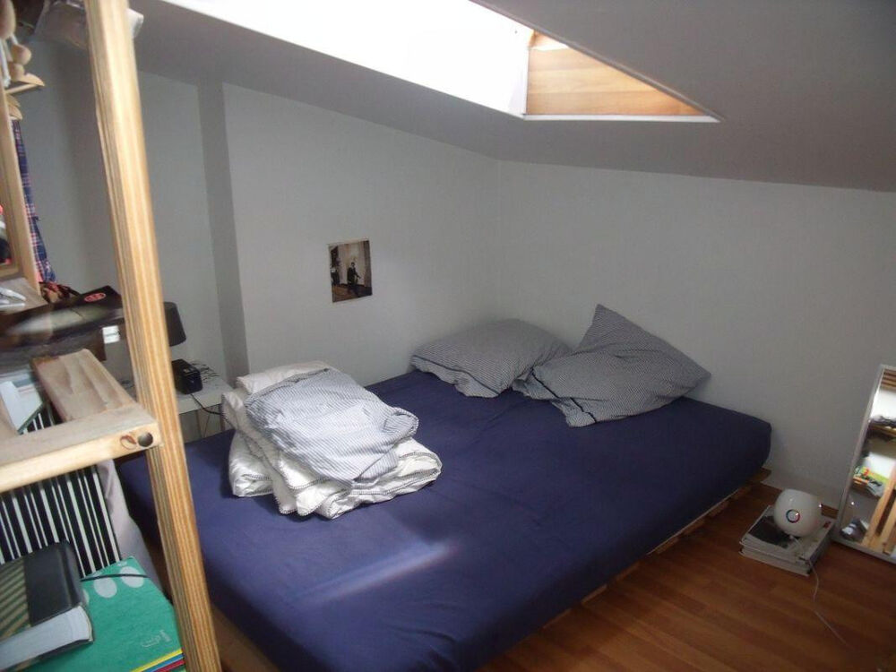 Location Appartement T1 Bis Place Camille Jullian Bordeaux