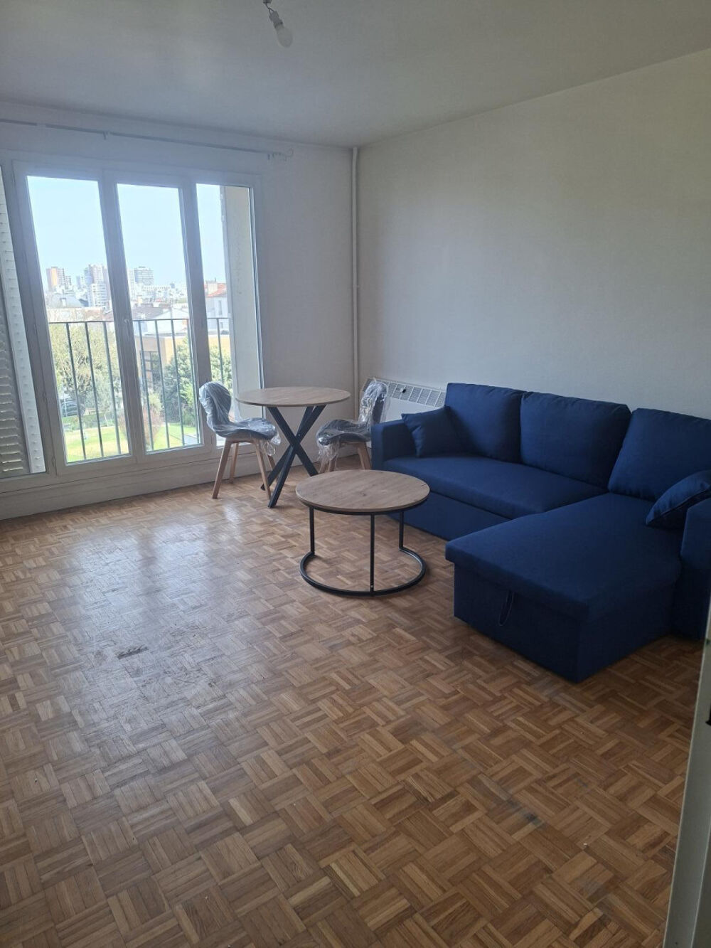 Location Appartement T1 de 36m² refait à neuf proche métro Villejuif Villejuif
