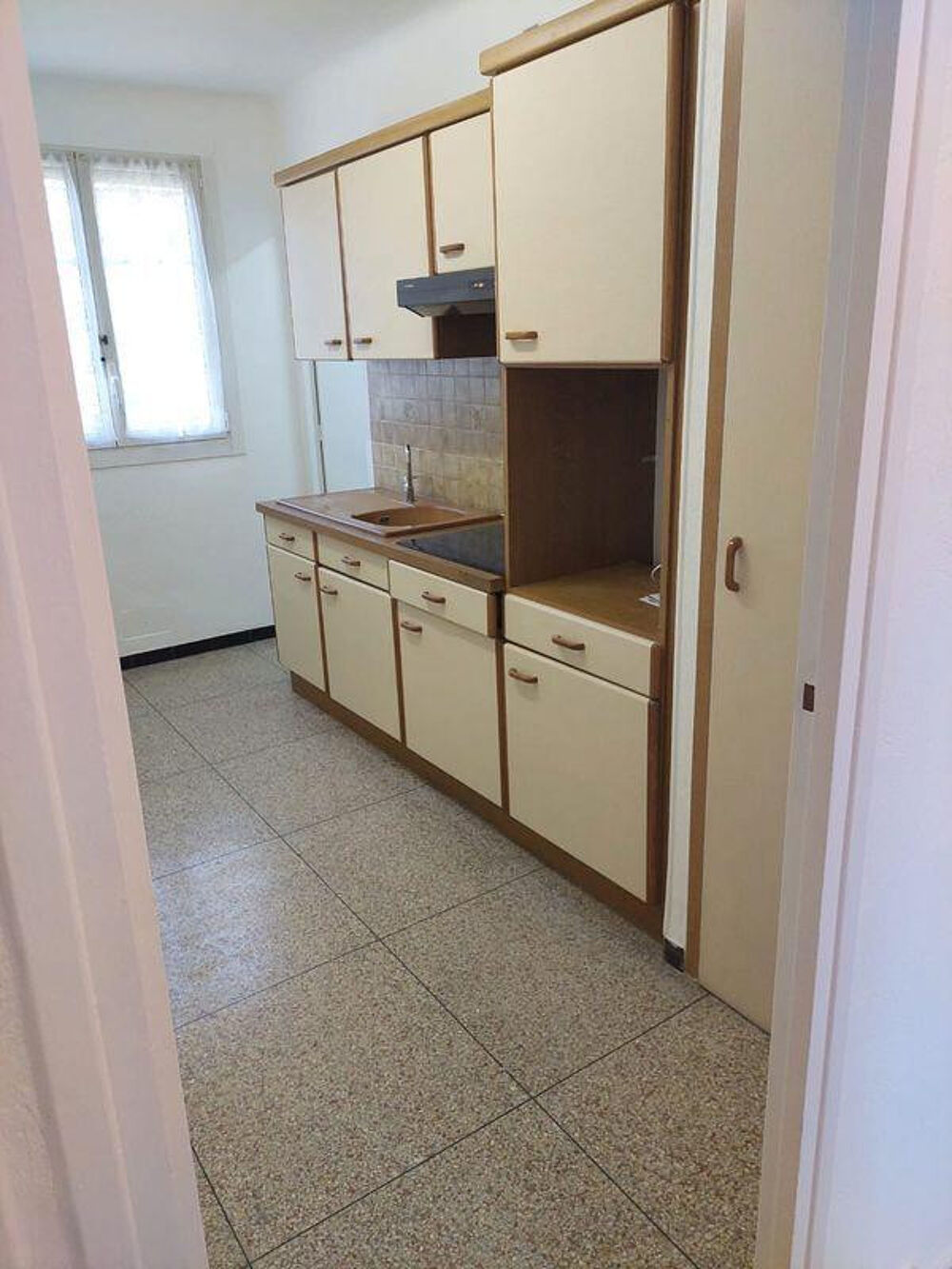 Location Appartement Beau T3  53m² au calme Marseille 9