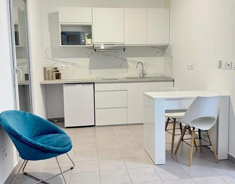 Location Appartement Studio de 22m² avec un grand balcon de 7m² Bron