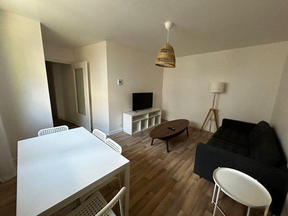 Location Appartement Beau 2P meuble 49m² parc Oberthur +parking Rennes