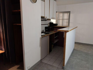  Appartement à louer 1 pièce 35 m²