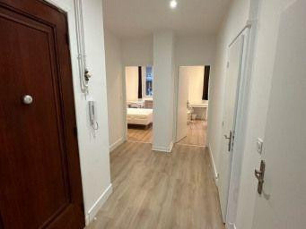 Location Appartement 1 chambre dispo dans une coloc 85m² rénovée Villeurbanne