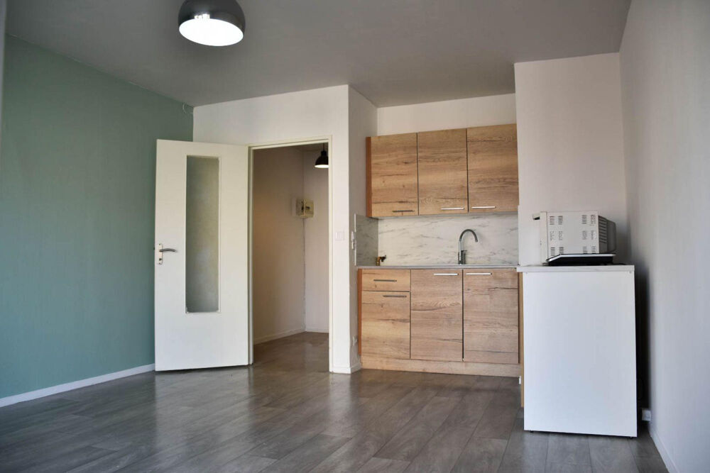 Location Appartement Studio 27m2 Metz Sablon Metz