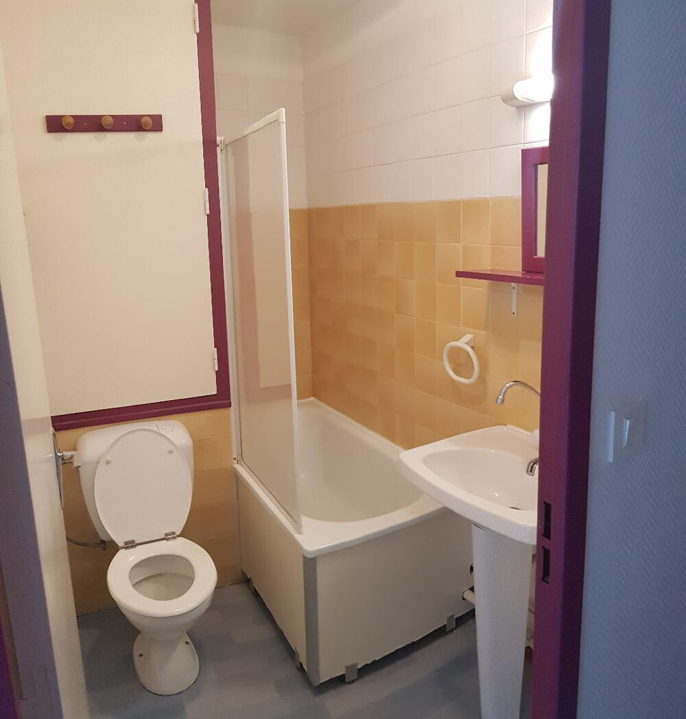 Location Appartement Studio 21m² + PARKING près fac Carnot et Gergovia Clermont-ferrand