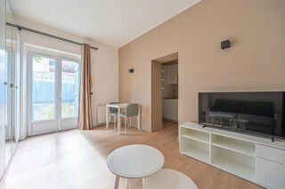  Appartement à louer 1 pièce 24 m²