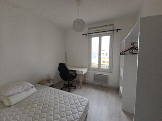  Appartement à louer 3 pièces 55 m²