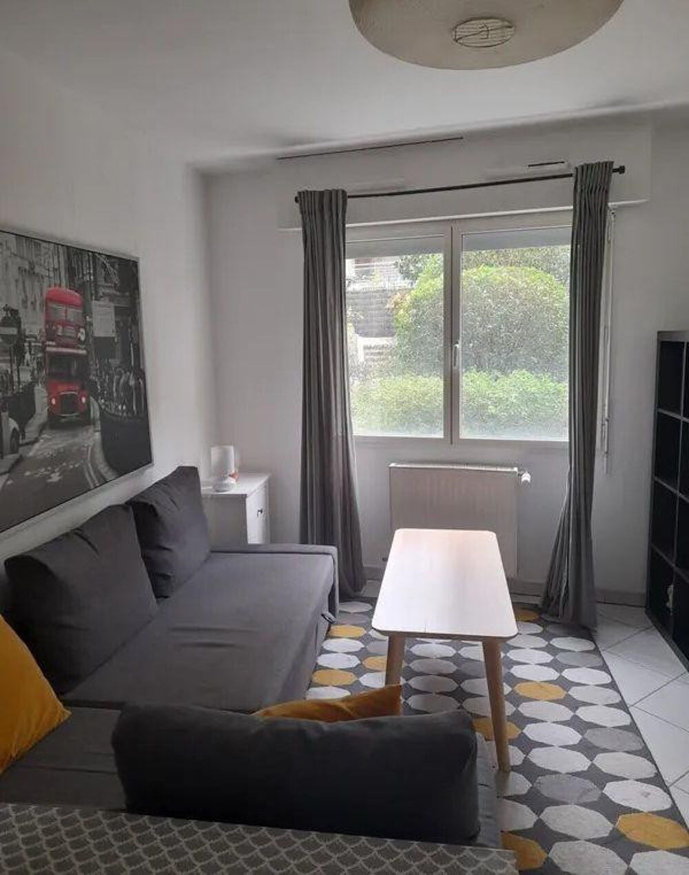 Location Appartement Beau studio meublé 20m² dans l'hypercentre Nantes