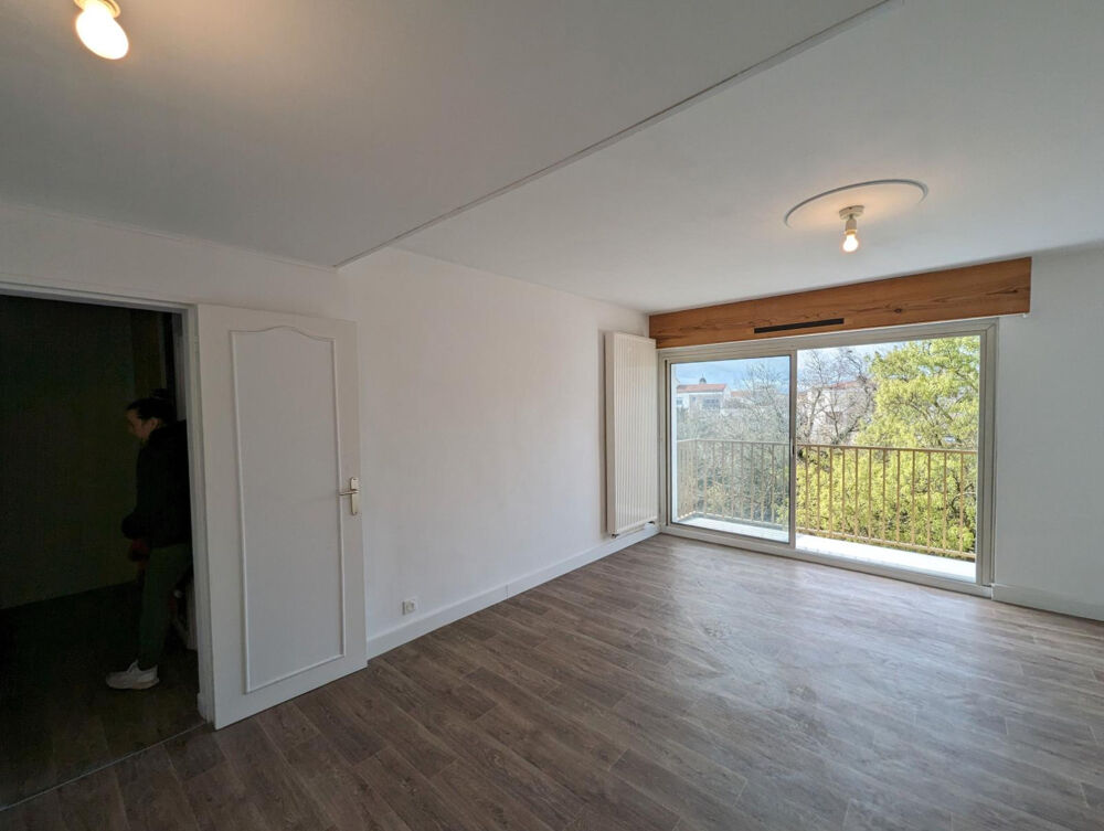 Location Appartement Appt T3 bordeaux chartrons Bordeaux
