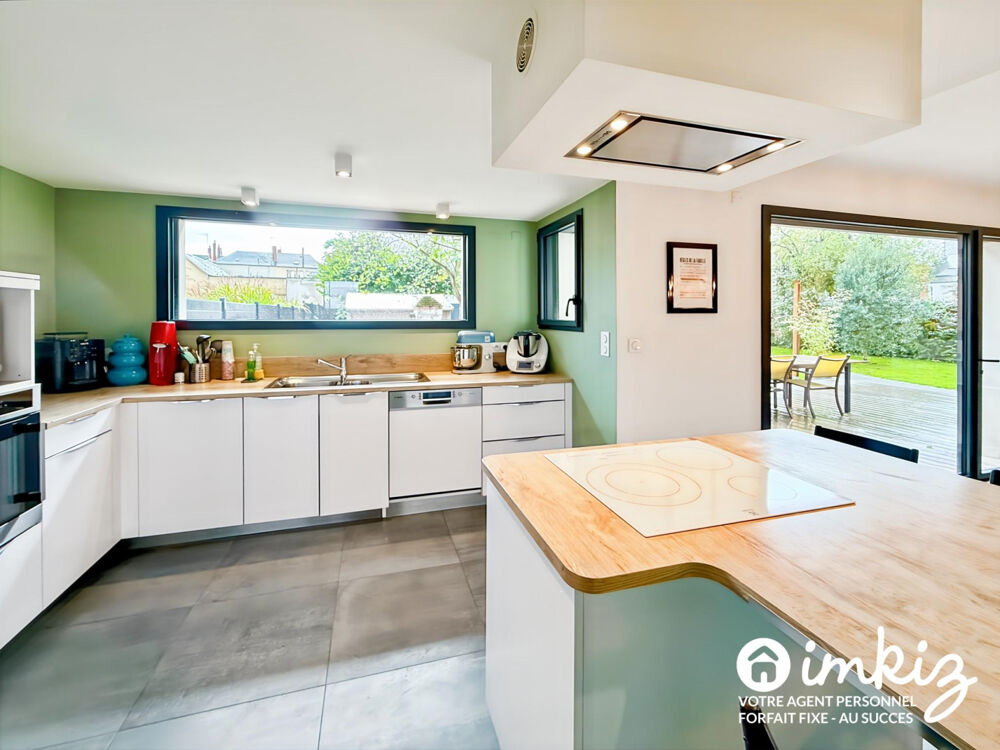 Vente Maison Maison familiale avec vie de PLAIN PIED- DPE A Meslay-du-maine