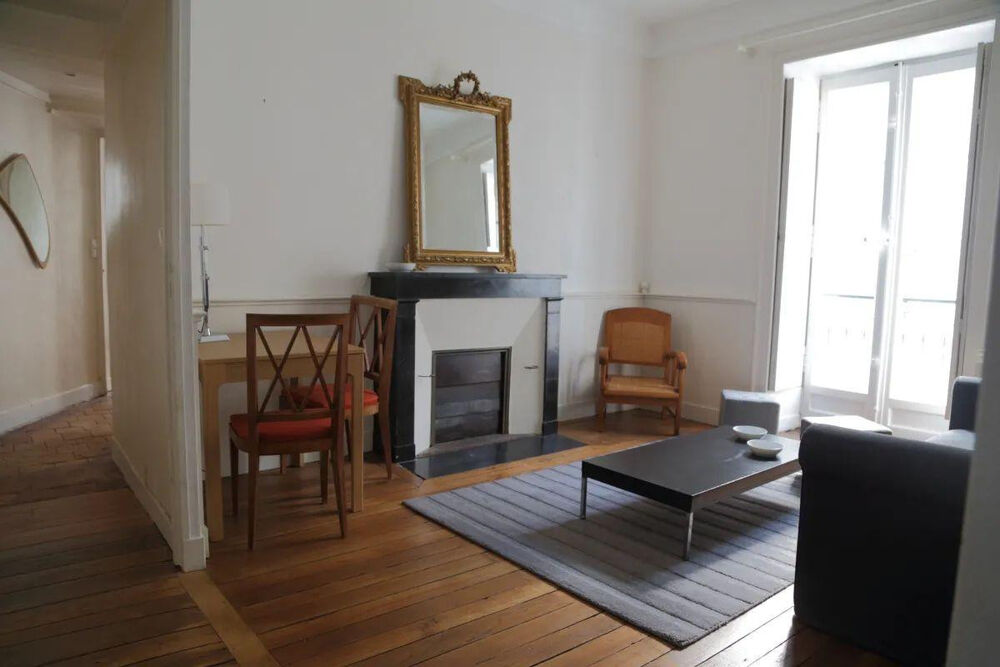Location Appartement Superbe 2P meublé 55m² proche place Royale Nantes