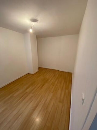  Appartement à louer 2 pièces 43 m²