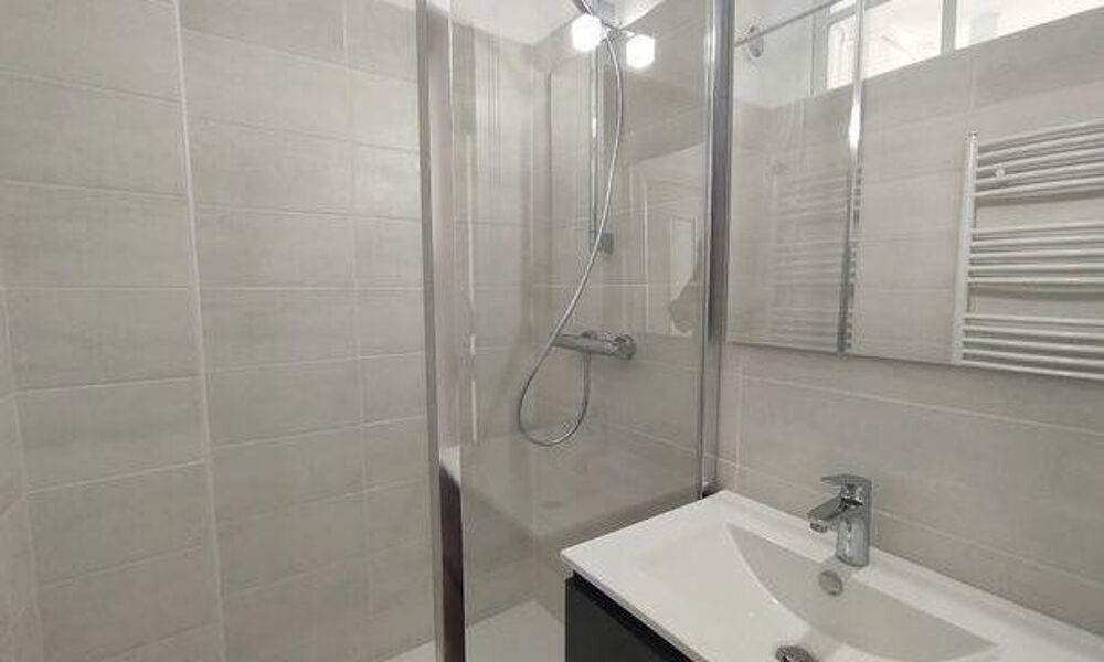 Location Appartement Grand studio à louer à Lille Lille