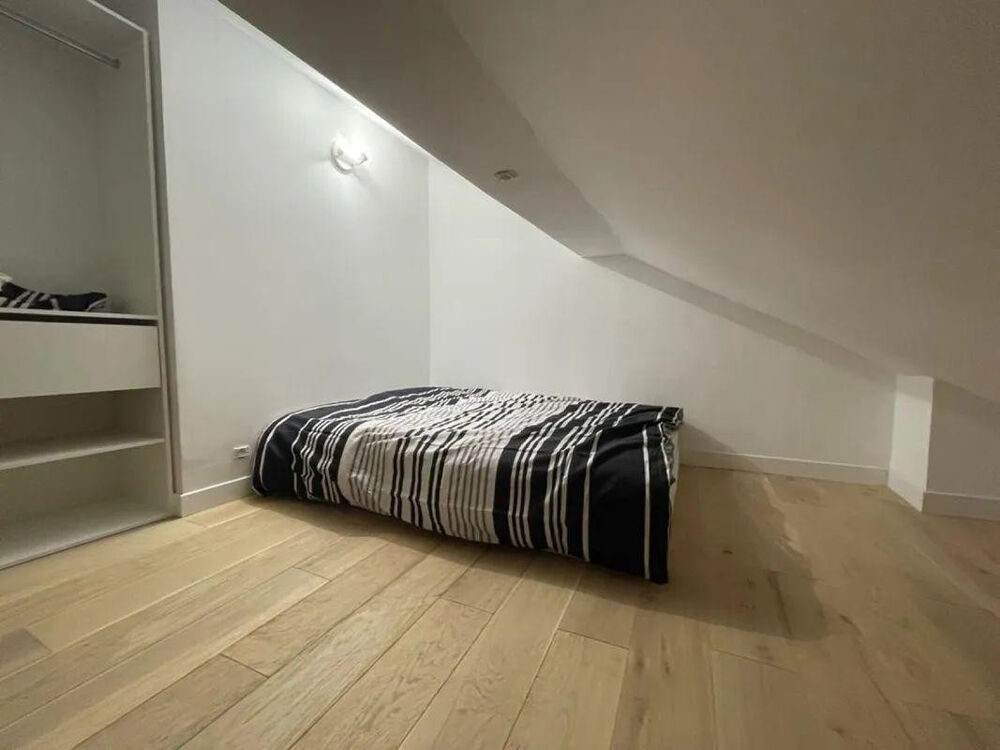 Location Appartement Superbe studio/2P meublé 23m² avec vue sur le bois Saint-maurice