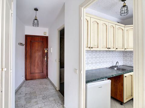  Appartement � louer 1 pi�ce 32 m� Nice