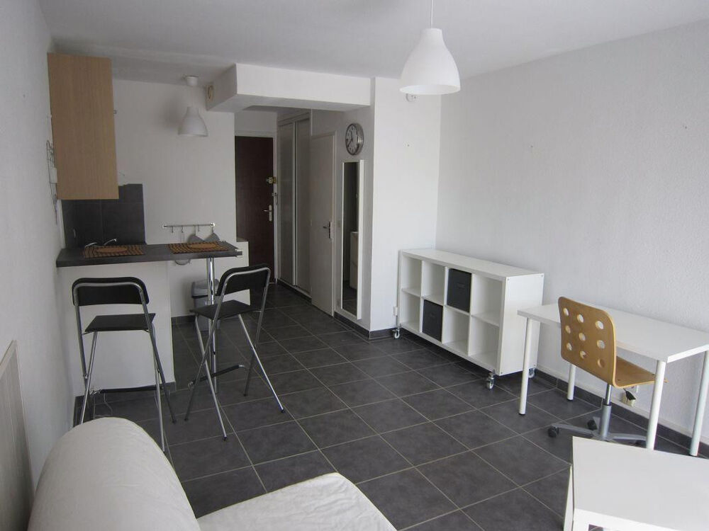 Location Appartement Agreable studio meublé 24m2 Montpellier