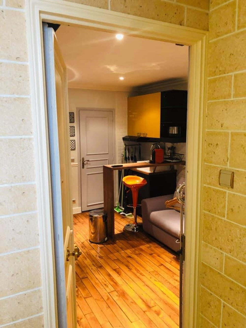 Location Appartement Studio meublé Paris 18è Paris 18