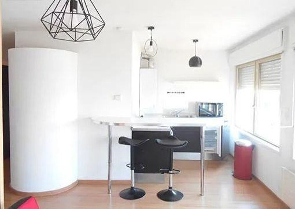 Beau studio meuble 30m² en zone Linkling