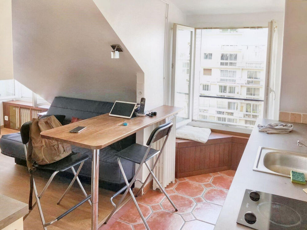 Location Appartement Studio meublé. Boulevard Gouvion Saint Cyr. Paris 17