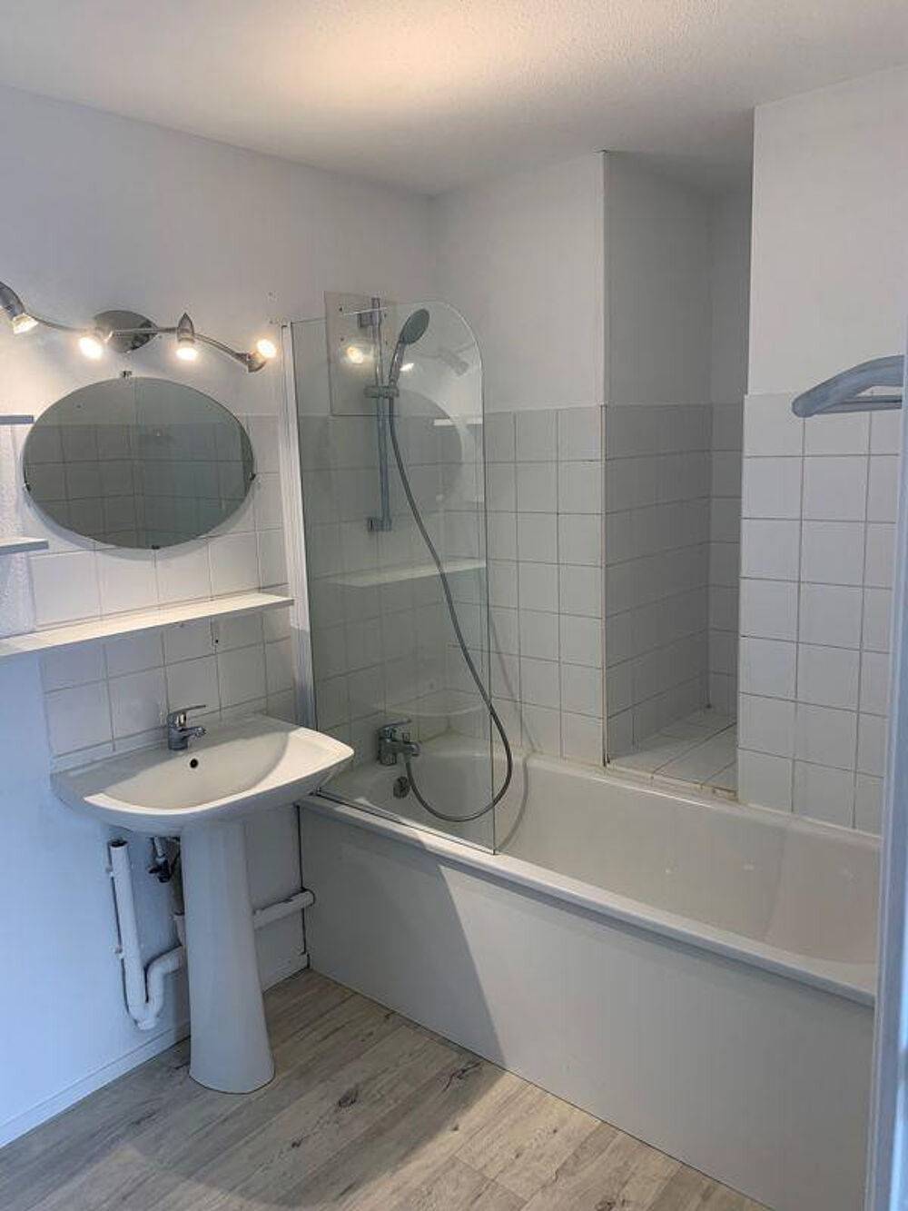 Location Appartement Beau T2 44m² refait à neuf Angers