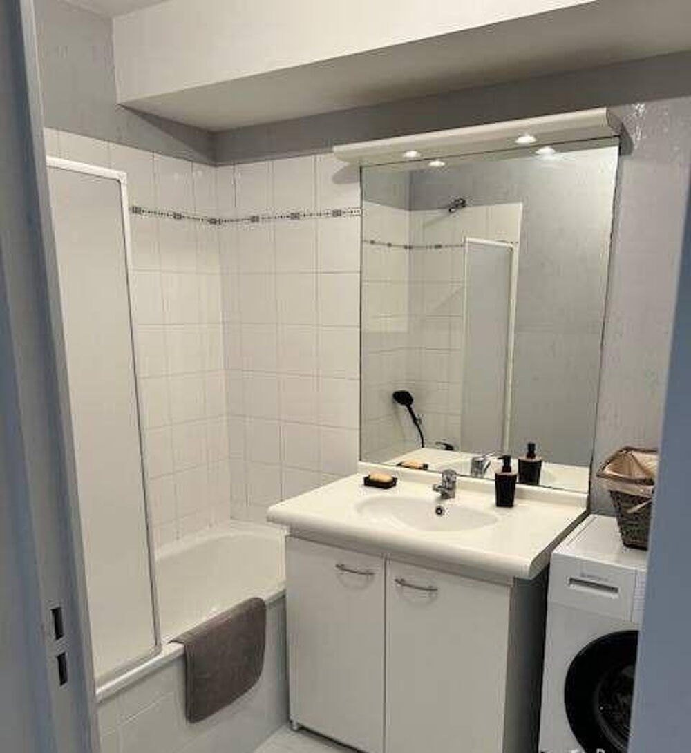 Location Appartement Superbe 2P meublé 43 m² avec terrasse 18m² Pantin