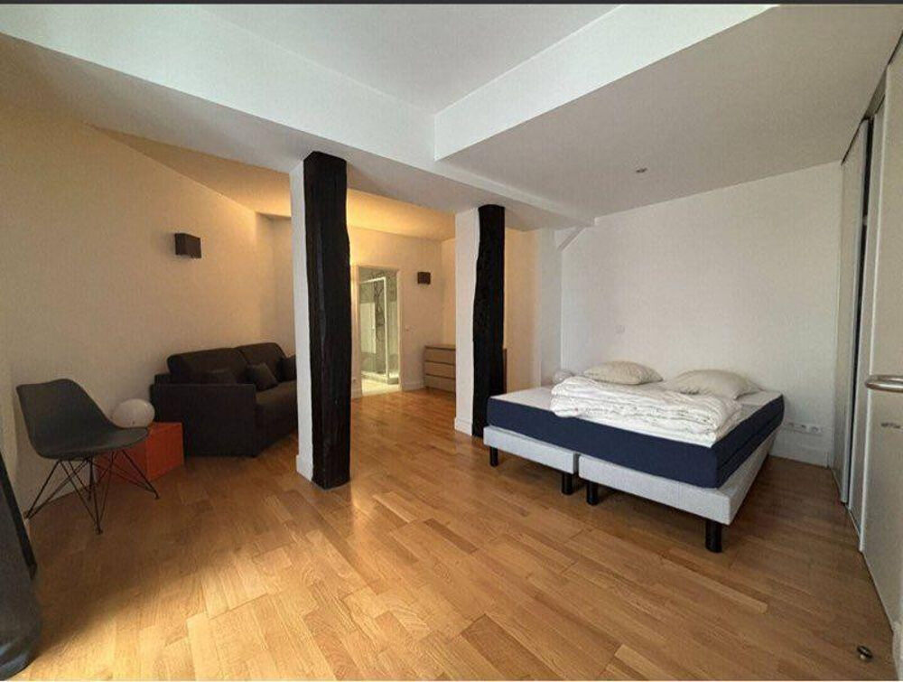Location Appartement Appartement à louer neuf Paris 4