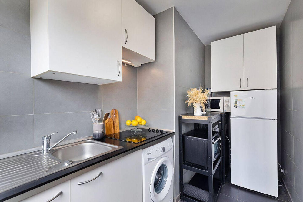 Location Appartement Charmant studio à JOURDAIN meublé Paris 19
