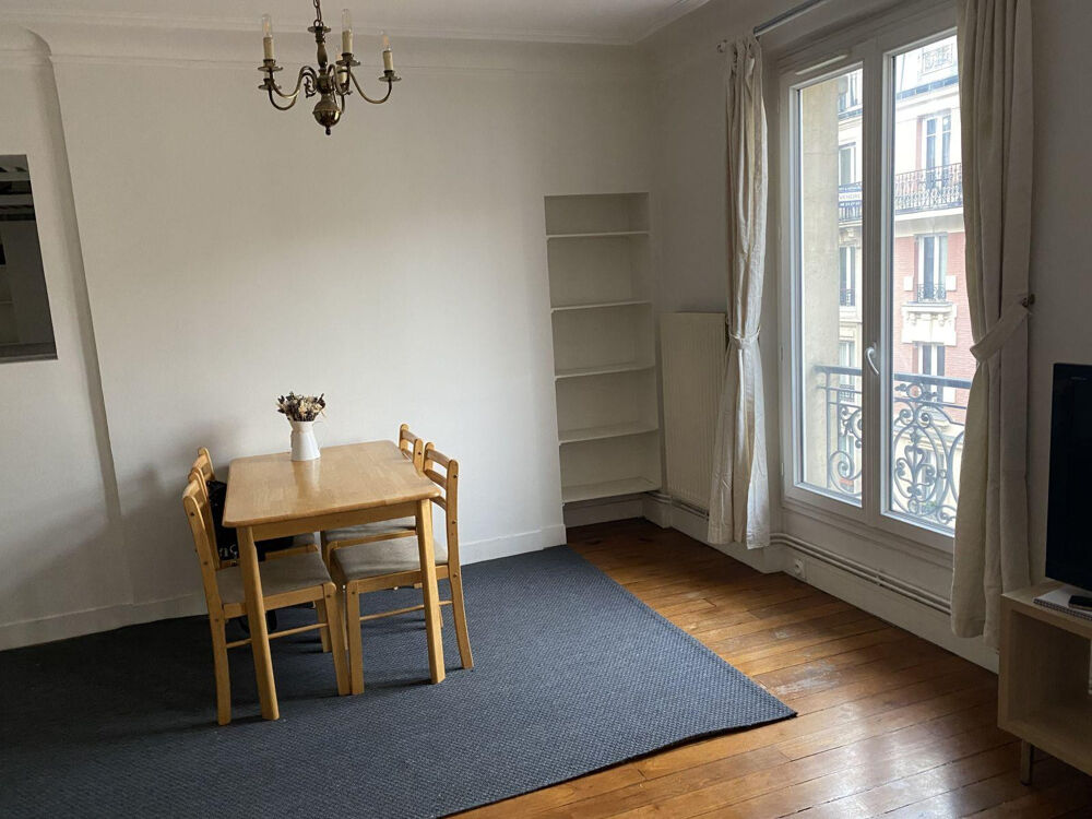 Location Appartement Charmant 2 pièces Paris 18