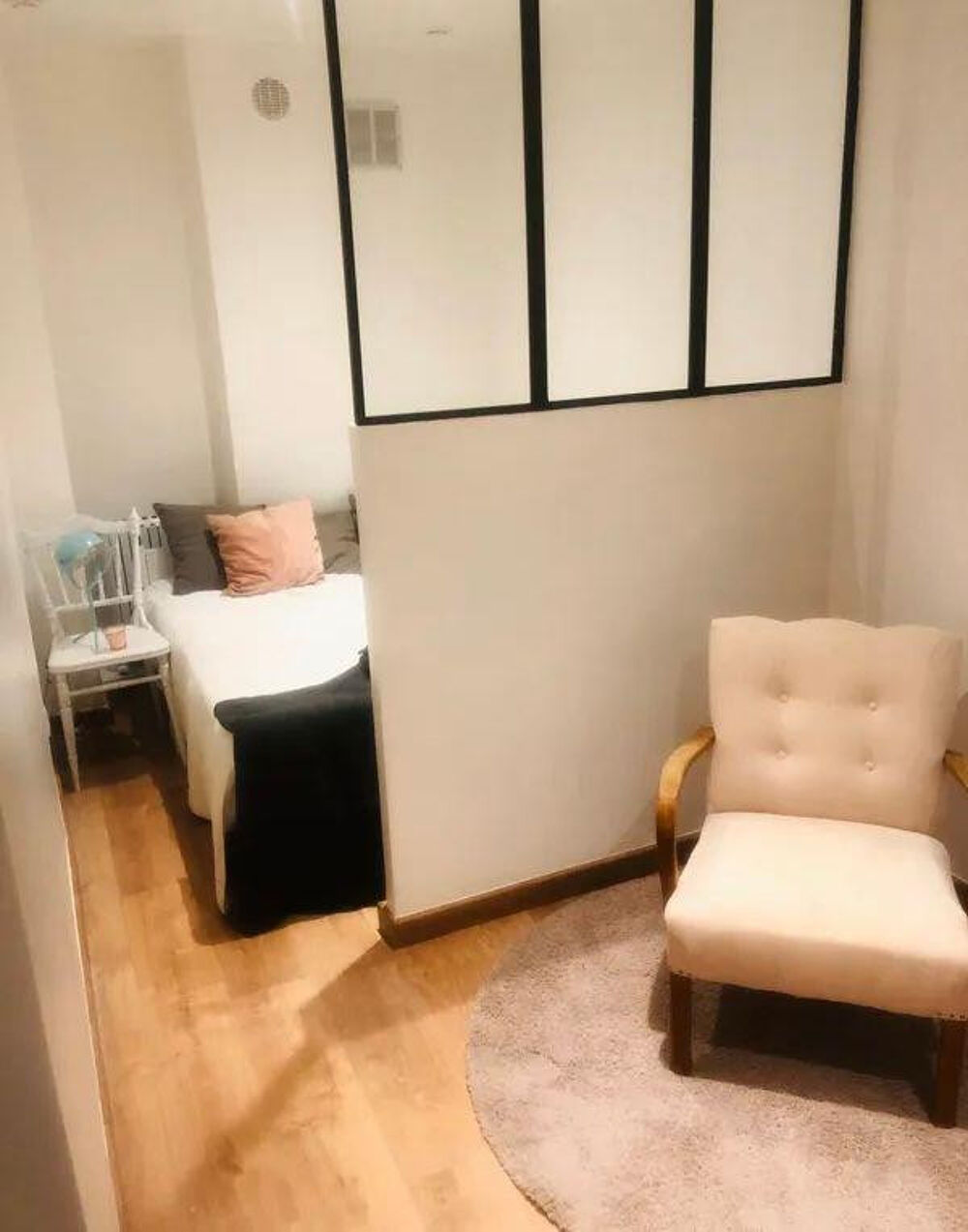 Location Appartement Beau 2P 28m² refait neuf Montmartre Paris 18