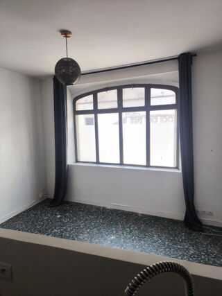  Appartement à louer 2 pièces 38 m²