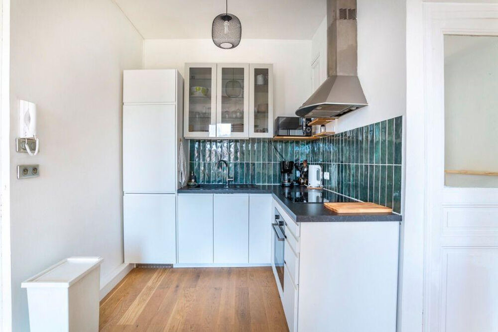 T2 meublé lumineux avec balcon, clim et parking
