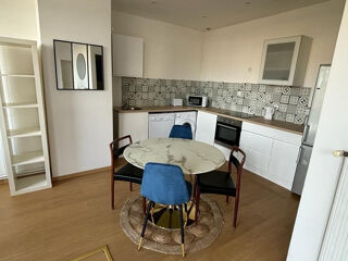  Appartement à louer 2 pièces 48 m²