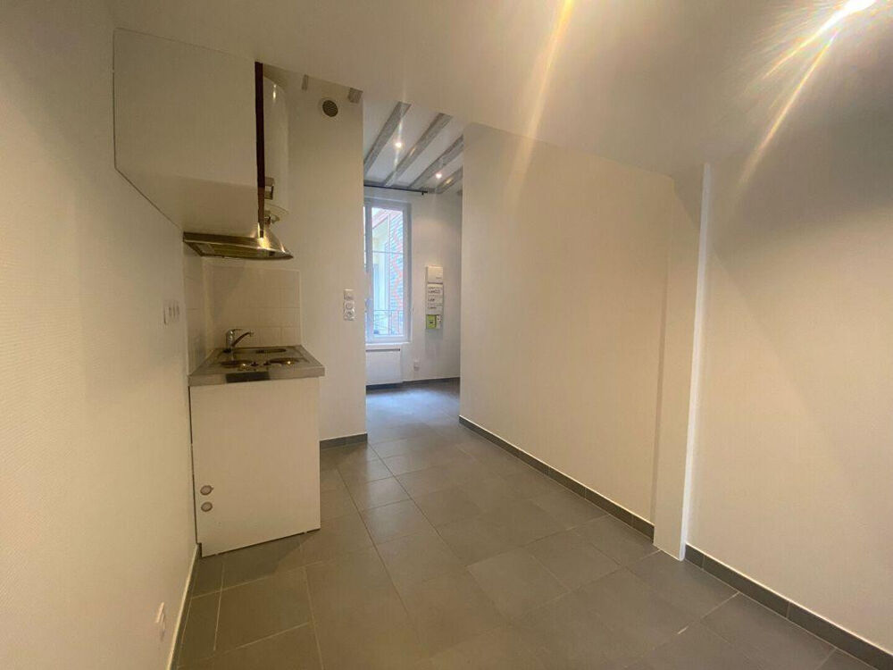Location Appartement Grand studio hyper centre de Tours Tours