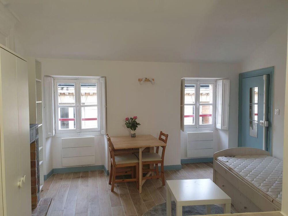Location Appartement Studio meublé hyper centre Bordeaux Bordeaux