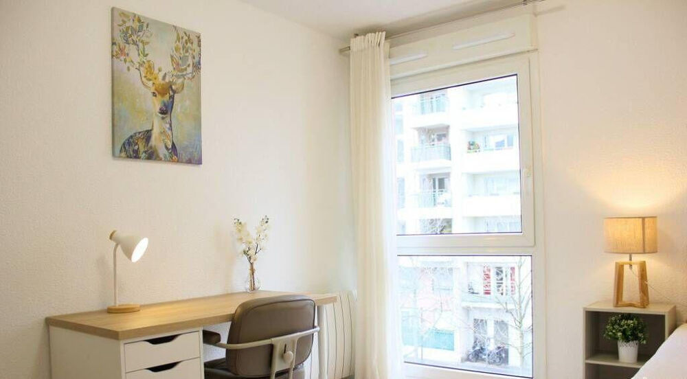 Location Appartement Beau studio meublé 19 m² à Courbevoie Courbevoie
