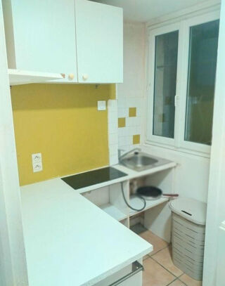  Appartement à louer 1 pièce 18 m²