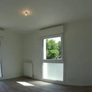  Appartement à louer 3 pièces 72 m²