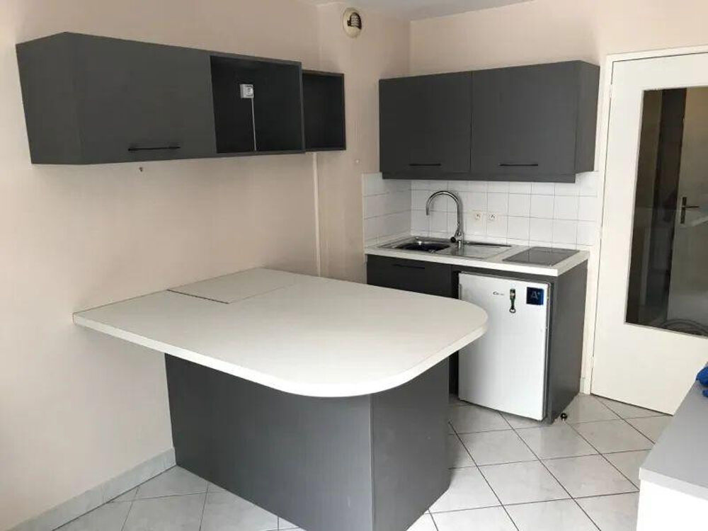 Location Appartement Superbe studio 30m² LYON PART DIEU Lyon 3