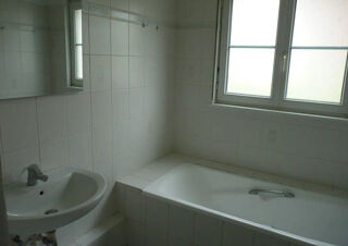  Appartement à louer 4 pièces 92 m²