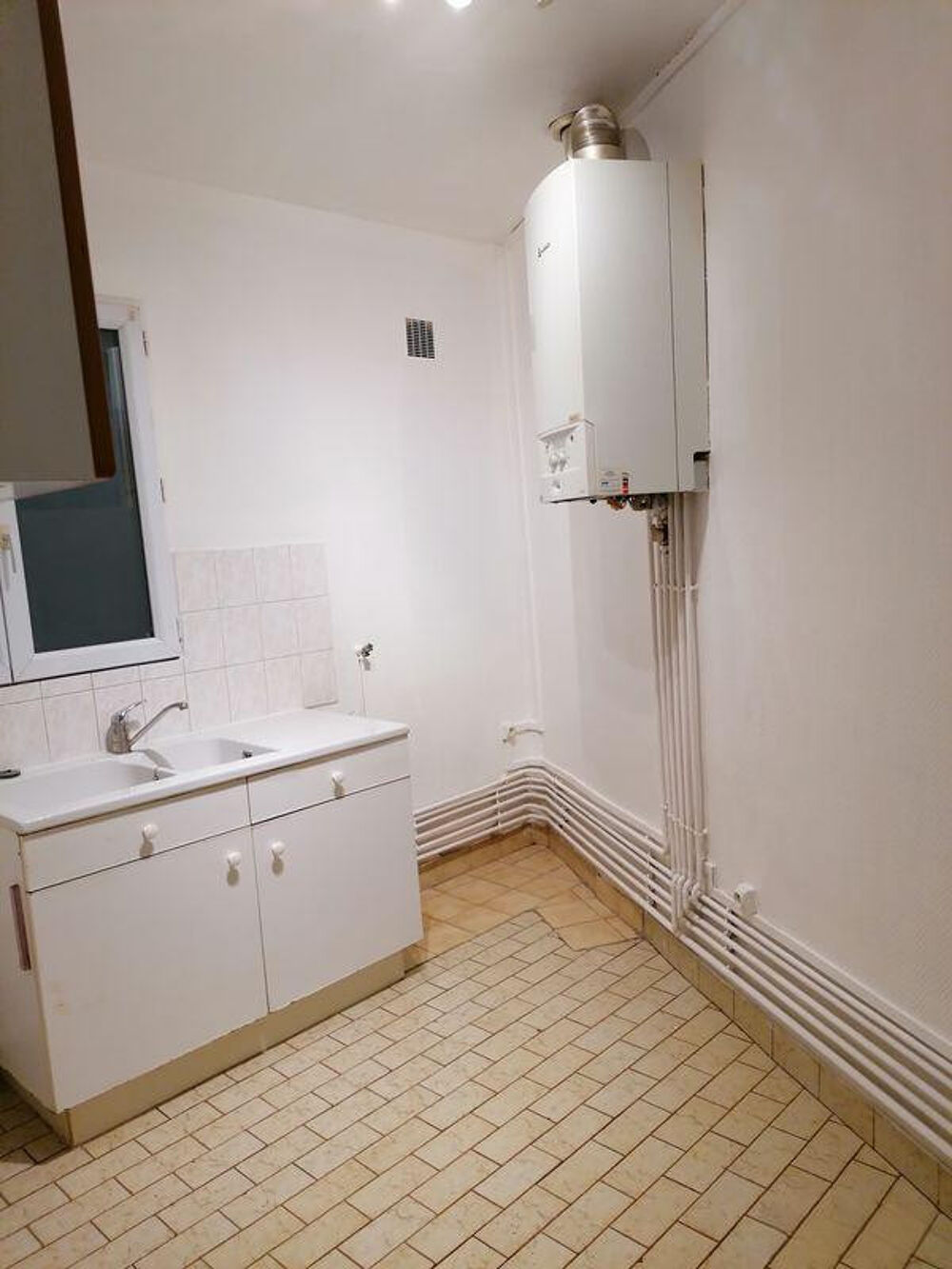 Location Appartement Studio 75018 Paris 18