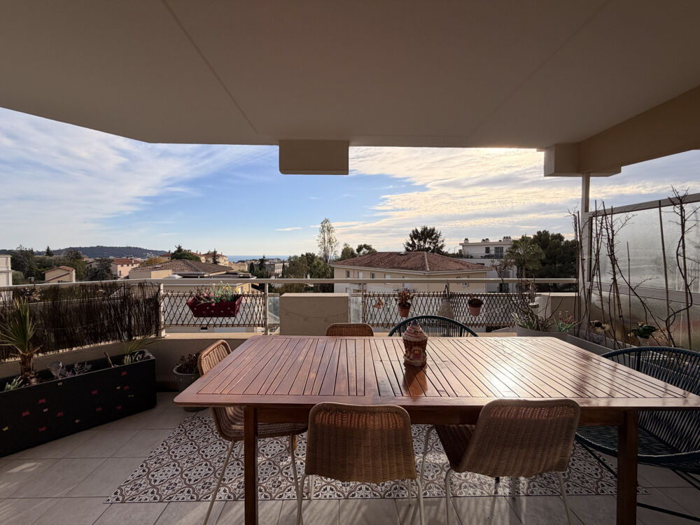 � vendre  Appartement Nice (06100)