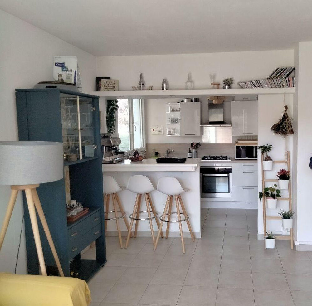 Location Appartement Beau 2P meublé 45m² avec terrasse ensoleillée Carrières-sur-seine