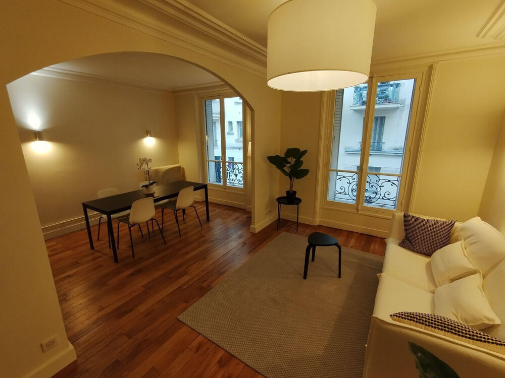 Location Appartement Appartement 2 pièces 56 m² - meublé - Mairie 18e Paris 18