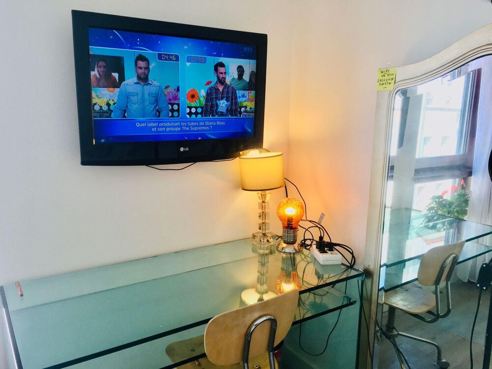 Location Appartement Chambre disponible de suite dans coloc Paris 18ème Paris 18