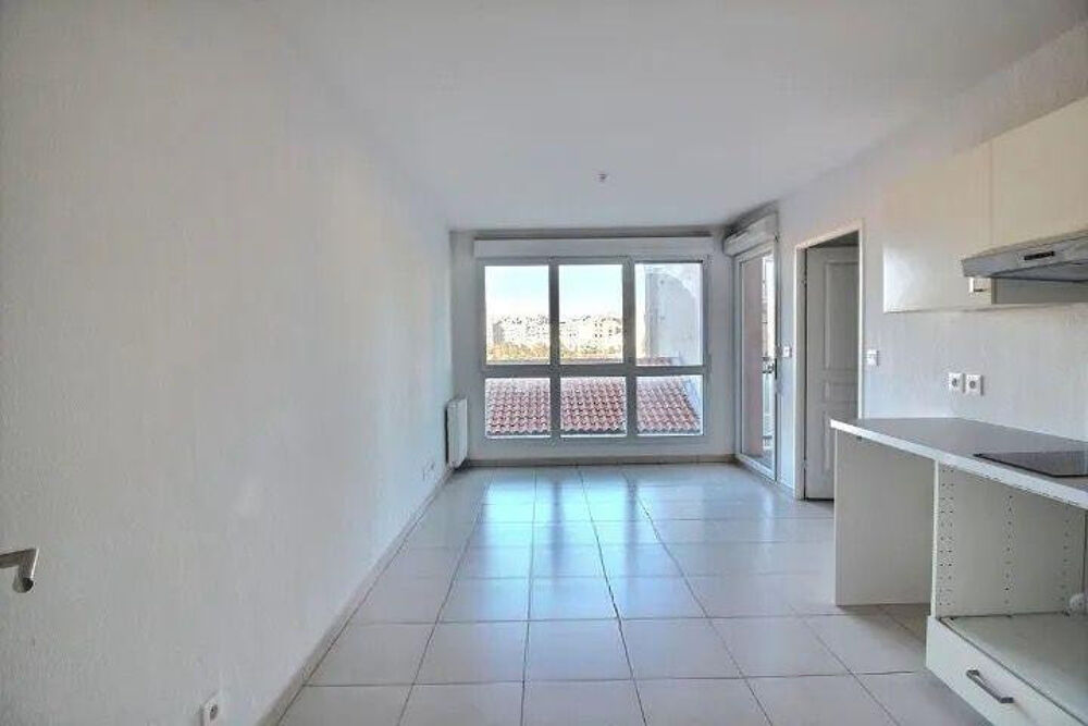 Location Appartement Appartement 2 pièces avec balcon Les Chartreux Marseille 4