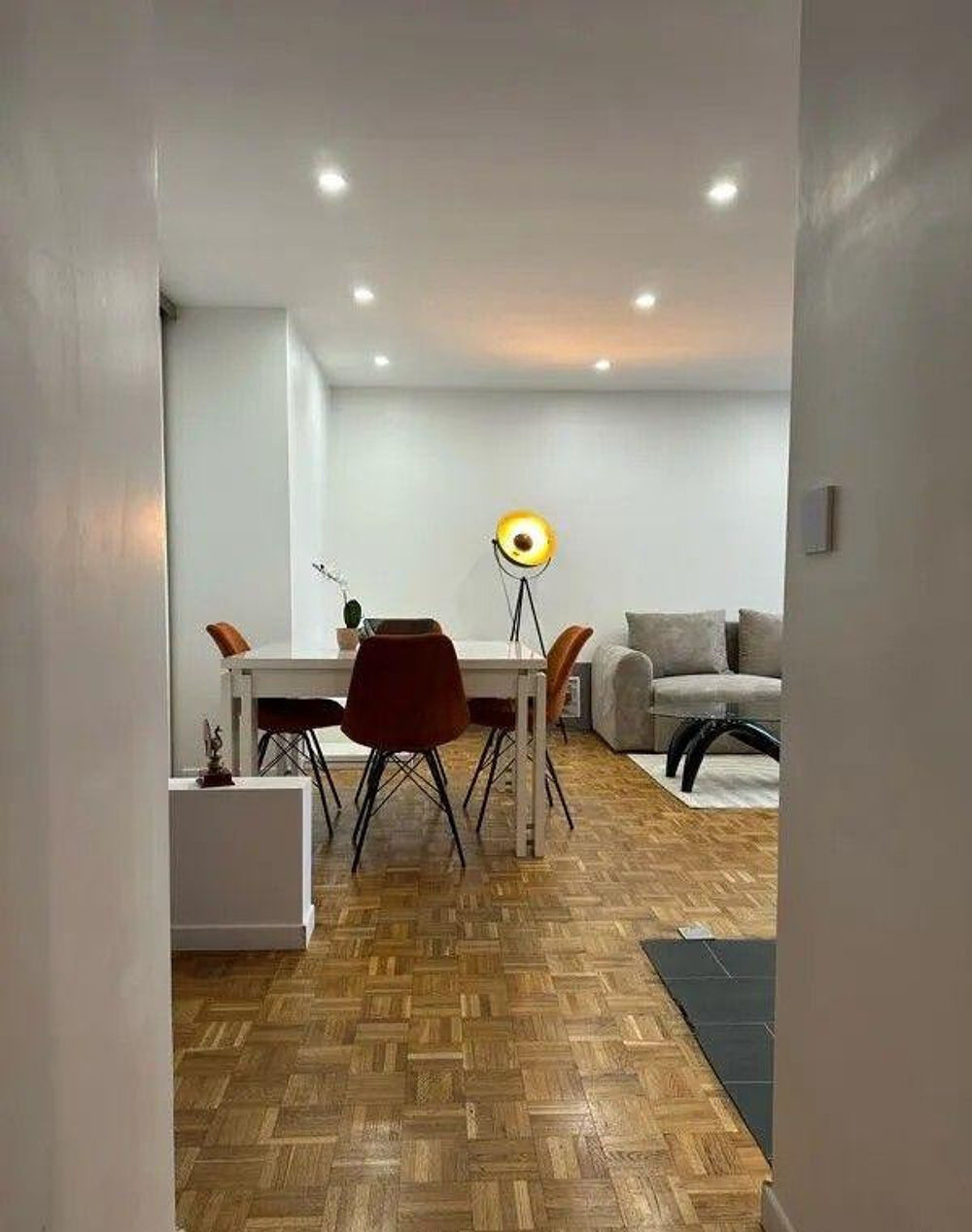 Location Appartement Beau 2P meublé à neuf 58m² lumineux et confortable Puteaux