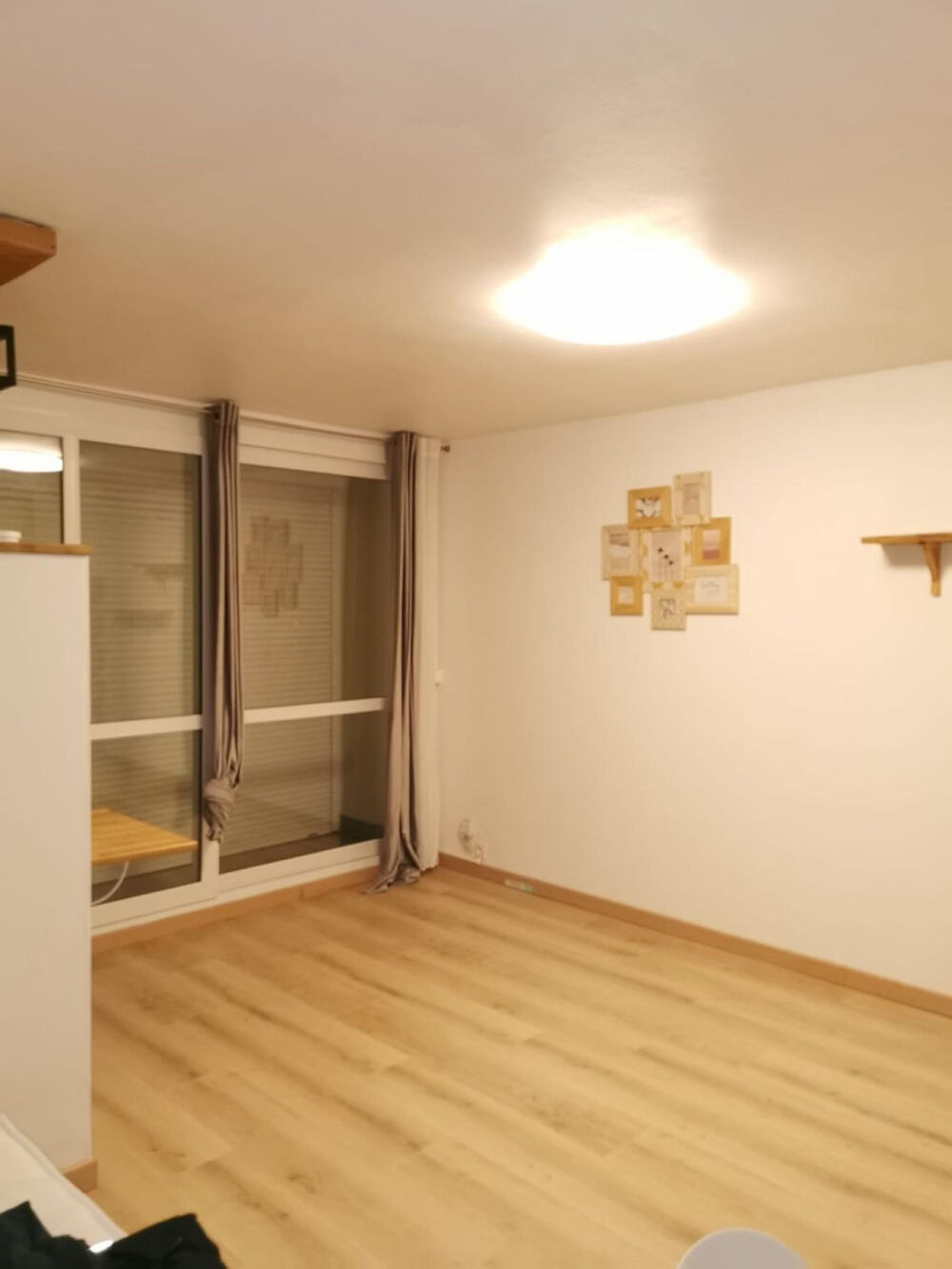 Location Appartement Studio  avec balcon  -  Chambray-lès-Tours Chambray-lès-tours