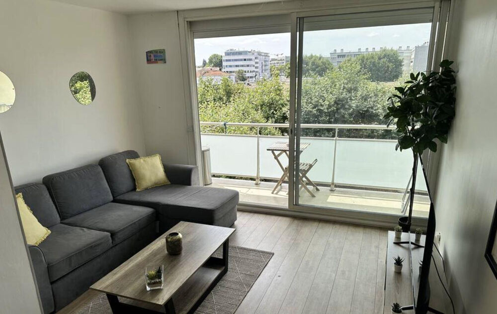 Location Appartement Chambre dans une colocation 95 m² Cenon Cenon
