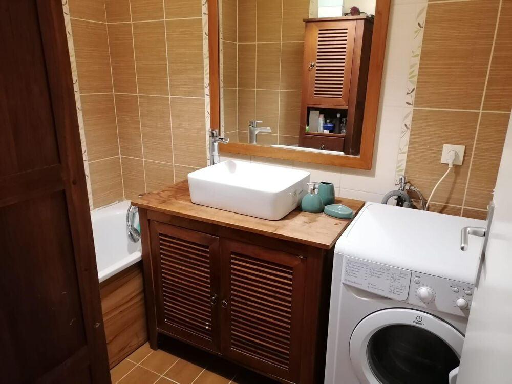 Location Appartement Colocation 100% filles à 4 min de l'ESSEC Cergy