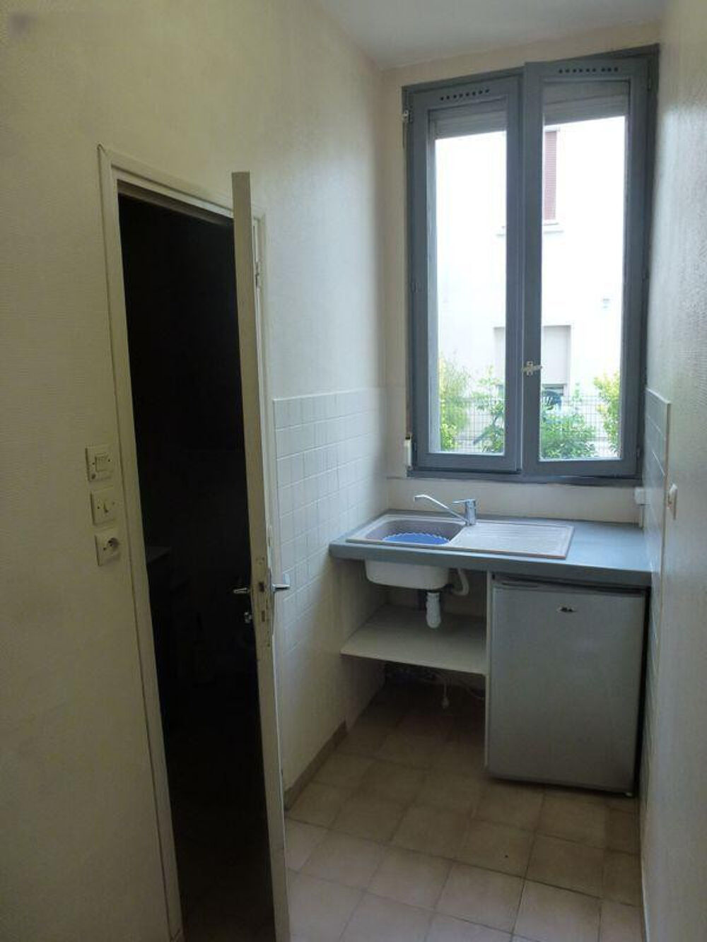 Location Appartement Studio 20m² REIMS SAINT REMI lumineux Reims